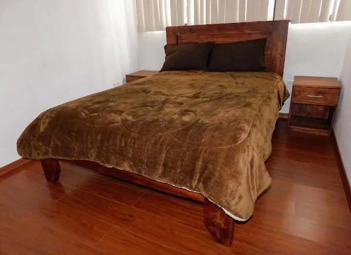 Yalconia Studio Apartment Quito